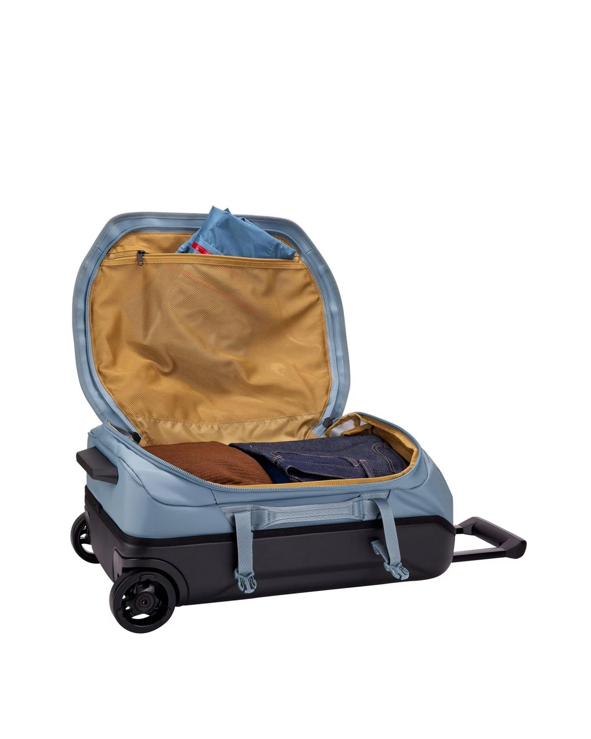 Thule Chasm Carry  On 40L Luggage Roller Bag In Blue