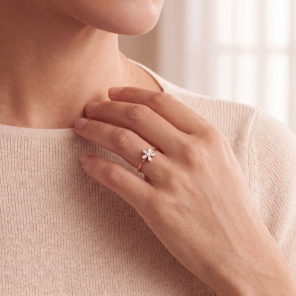 Daisy Diamond Flower Ring