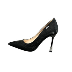 Plum Ladies Kali Heels In Black