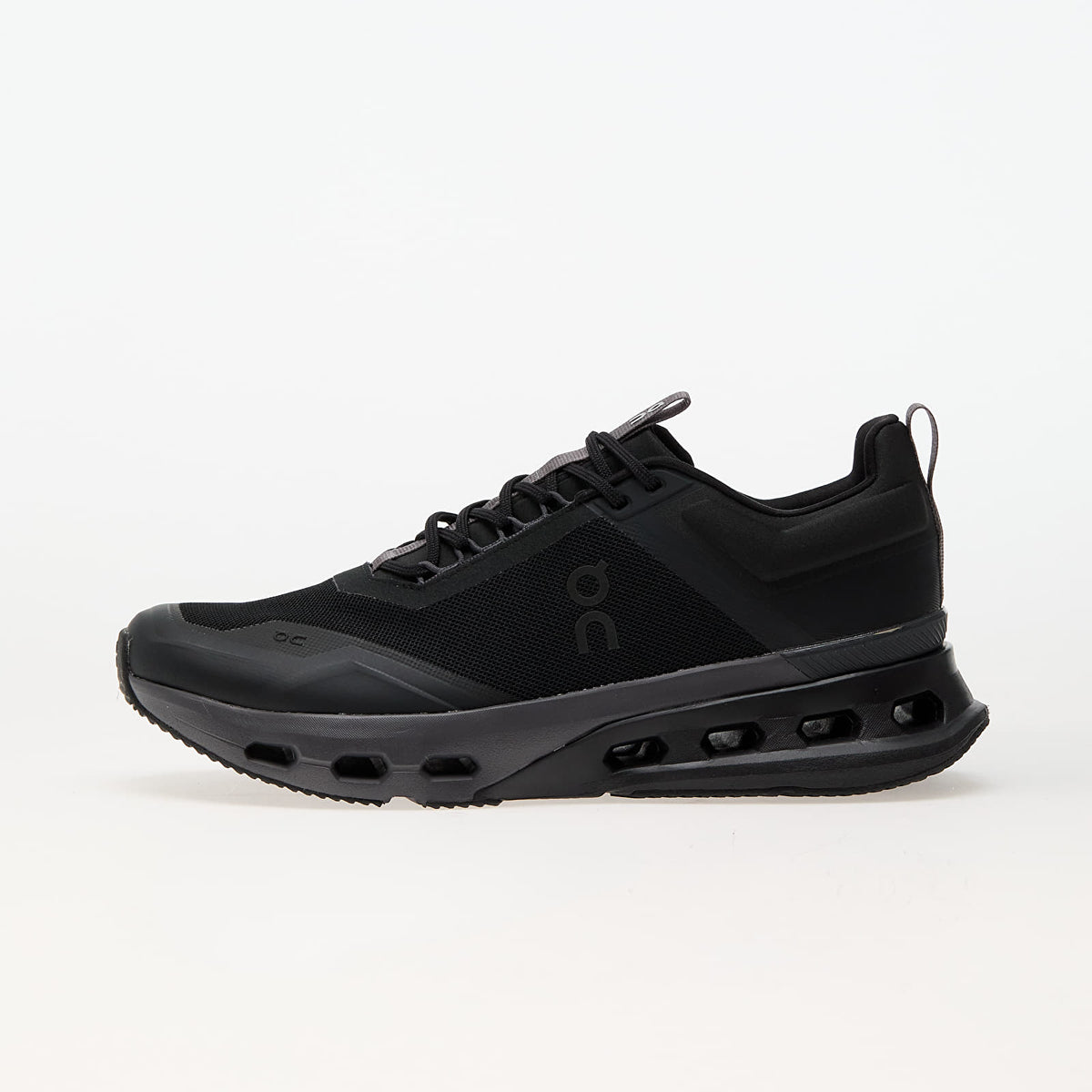On Cloud Mens Cloudnova X Shoes In Black