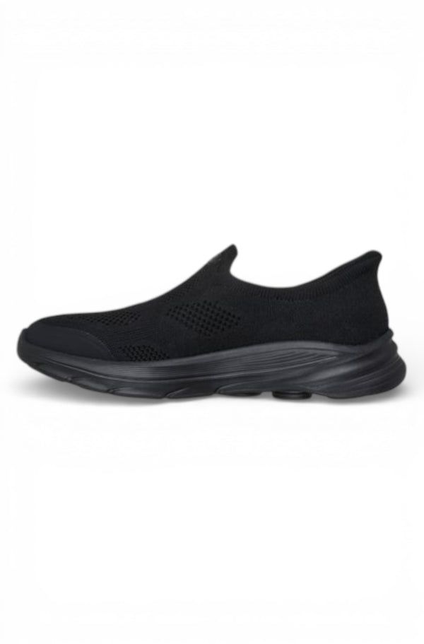 Sketchers Womens Go Walk 8 Shoes In Black