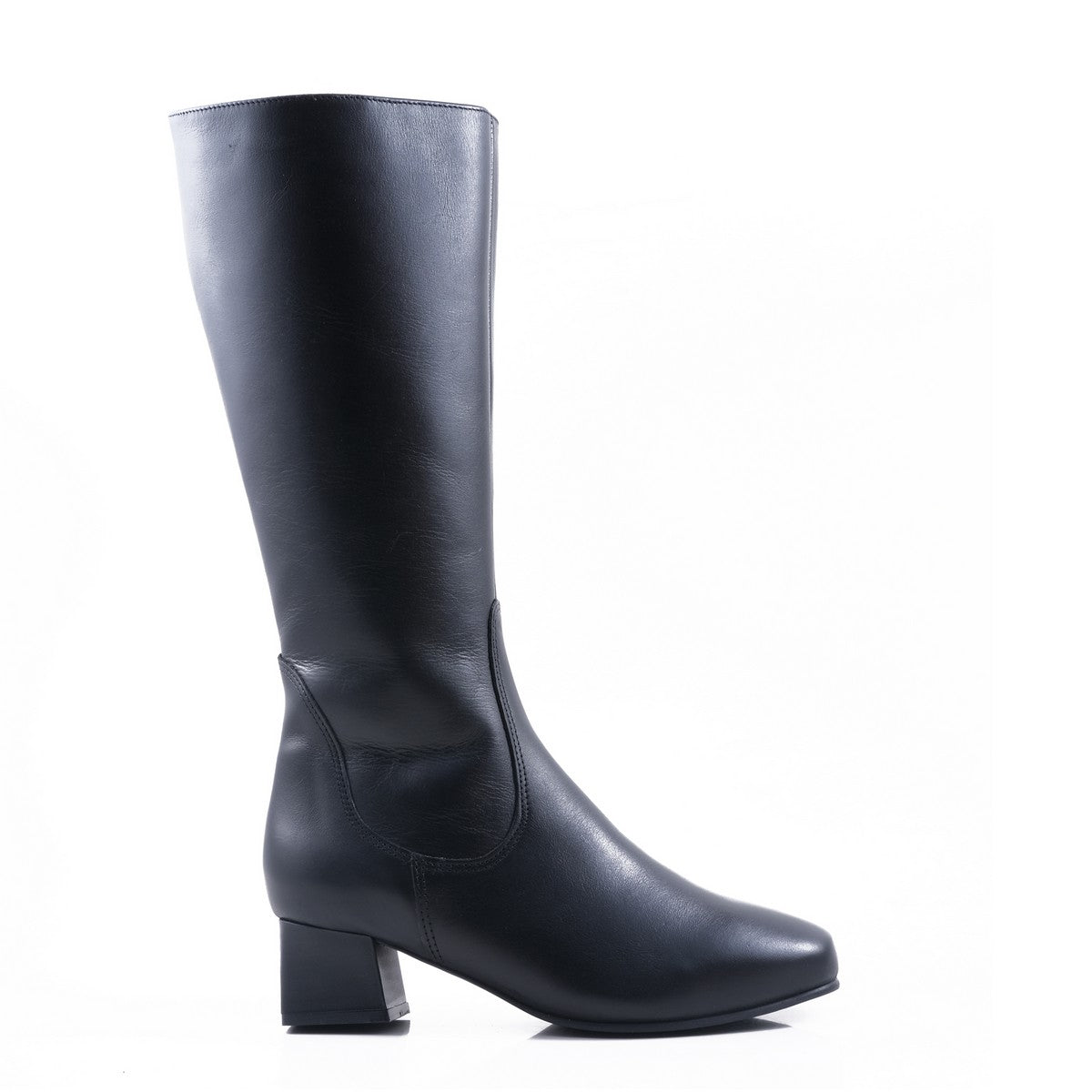 Froggie Ladies Lea Cow Calf Boots In Black