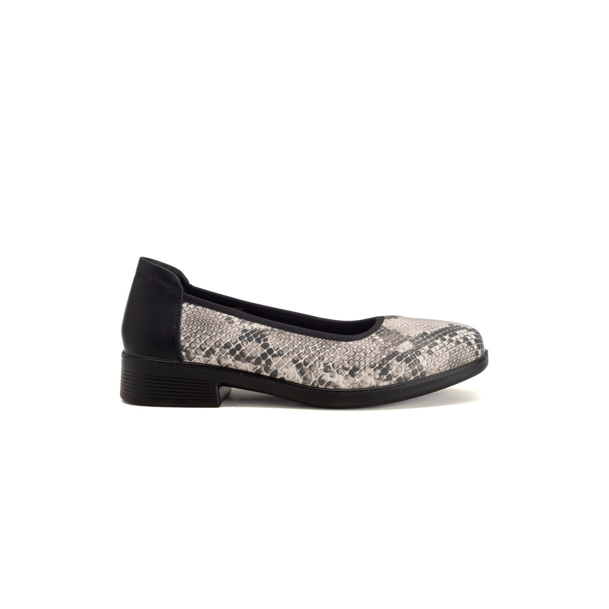 Hush Puppies Soft Style Tamatha Shoes In Black