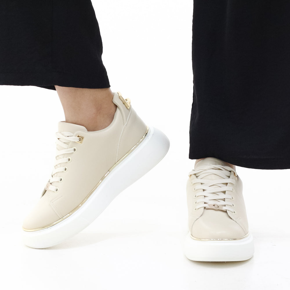 La Her Womens FD-21 Sneakers In Beige