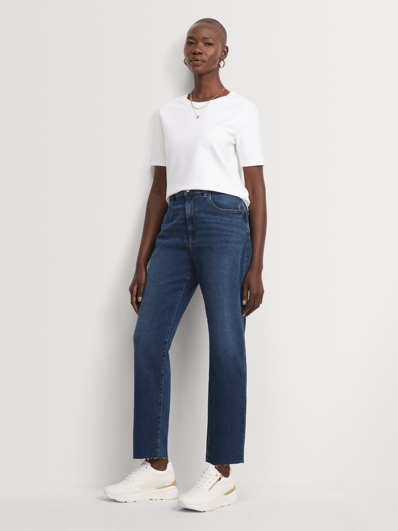 Guess High Rise Mom Jean Medium Wash