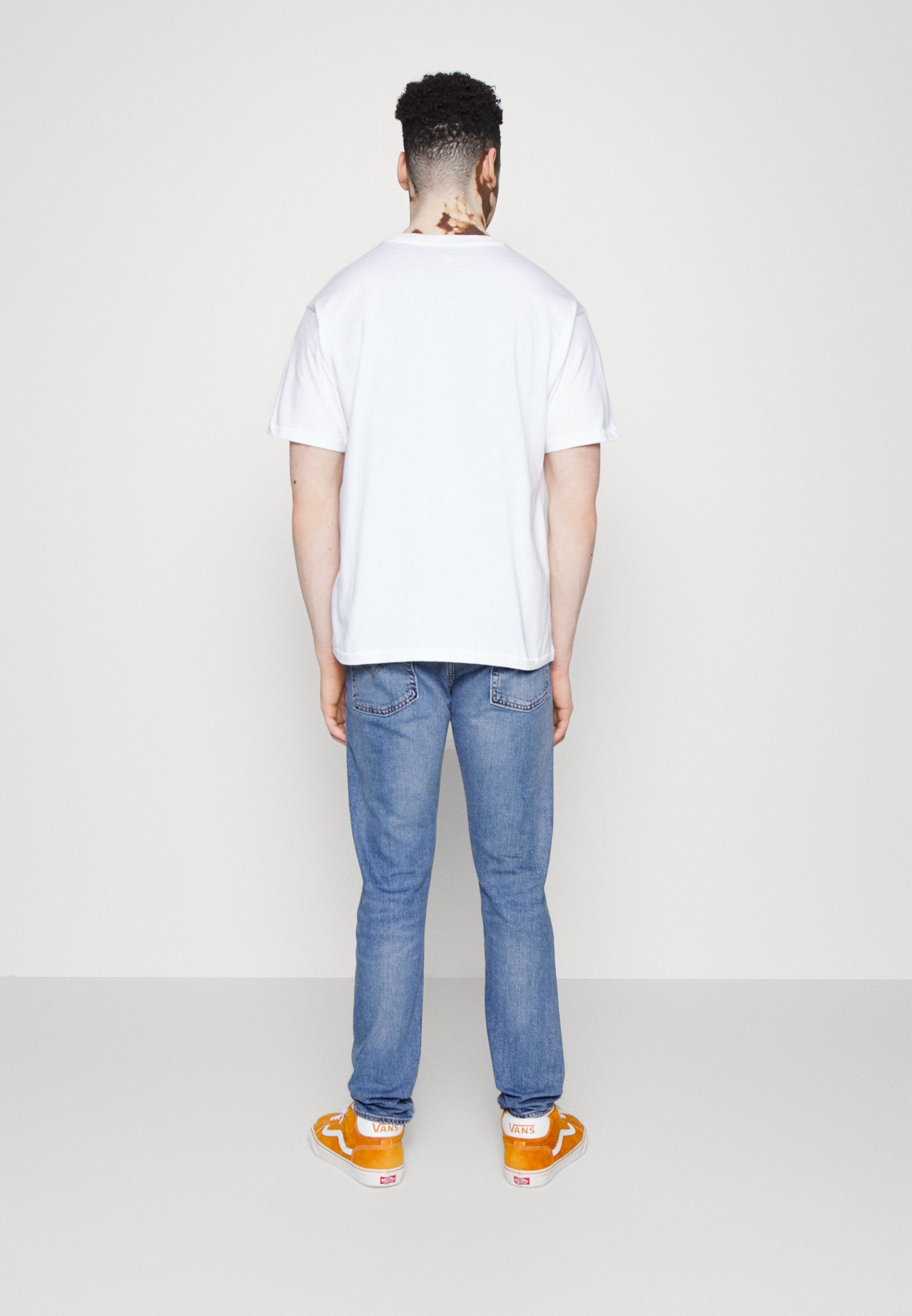 Levis Mens 510  Skinny Jean In Blue