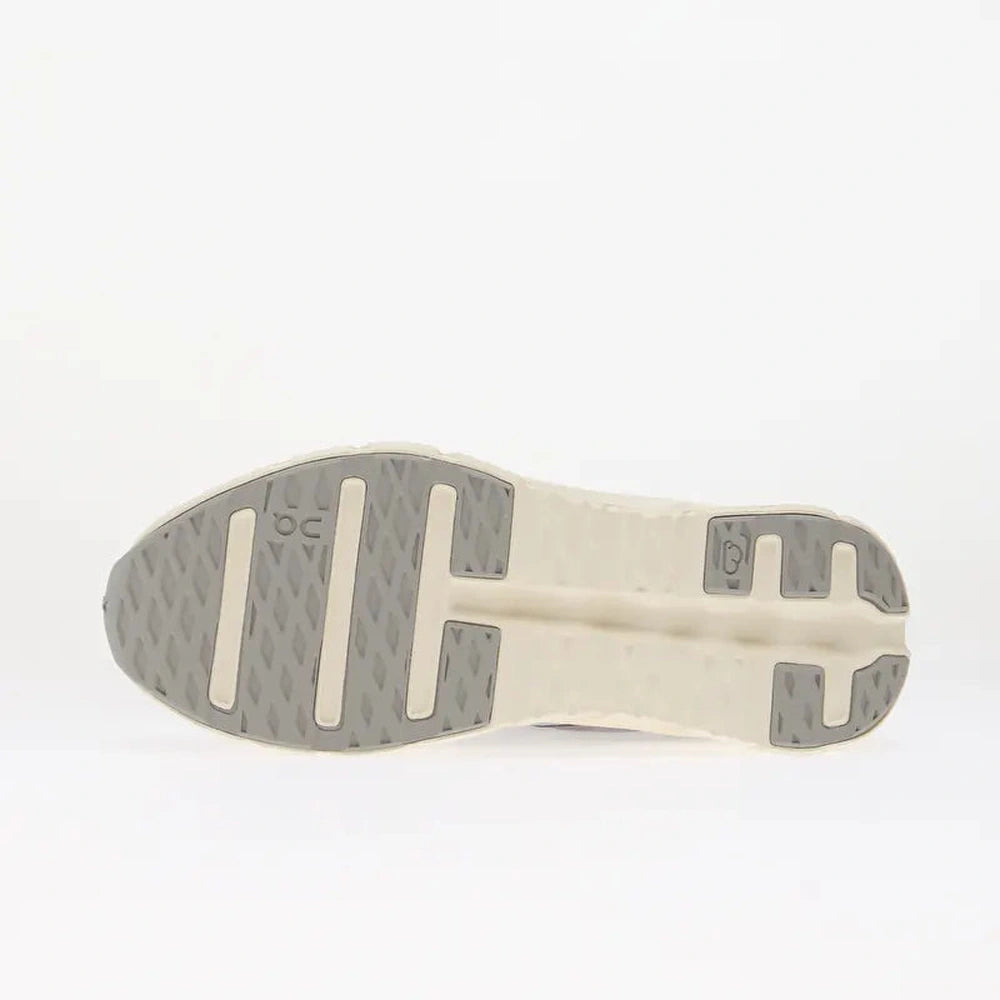 On Mens Cloudtilt Arc Shoes In Alloy Ivory