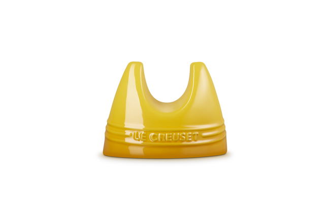 Le Creuset Pot Lid Holder Jp Hatbox In Nectar - One Size
