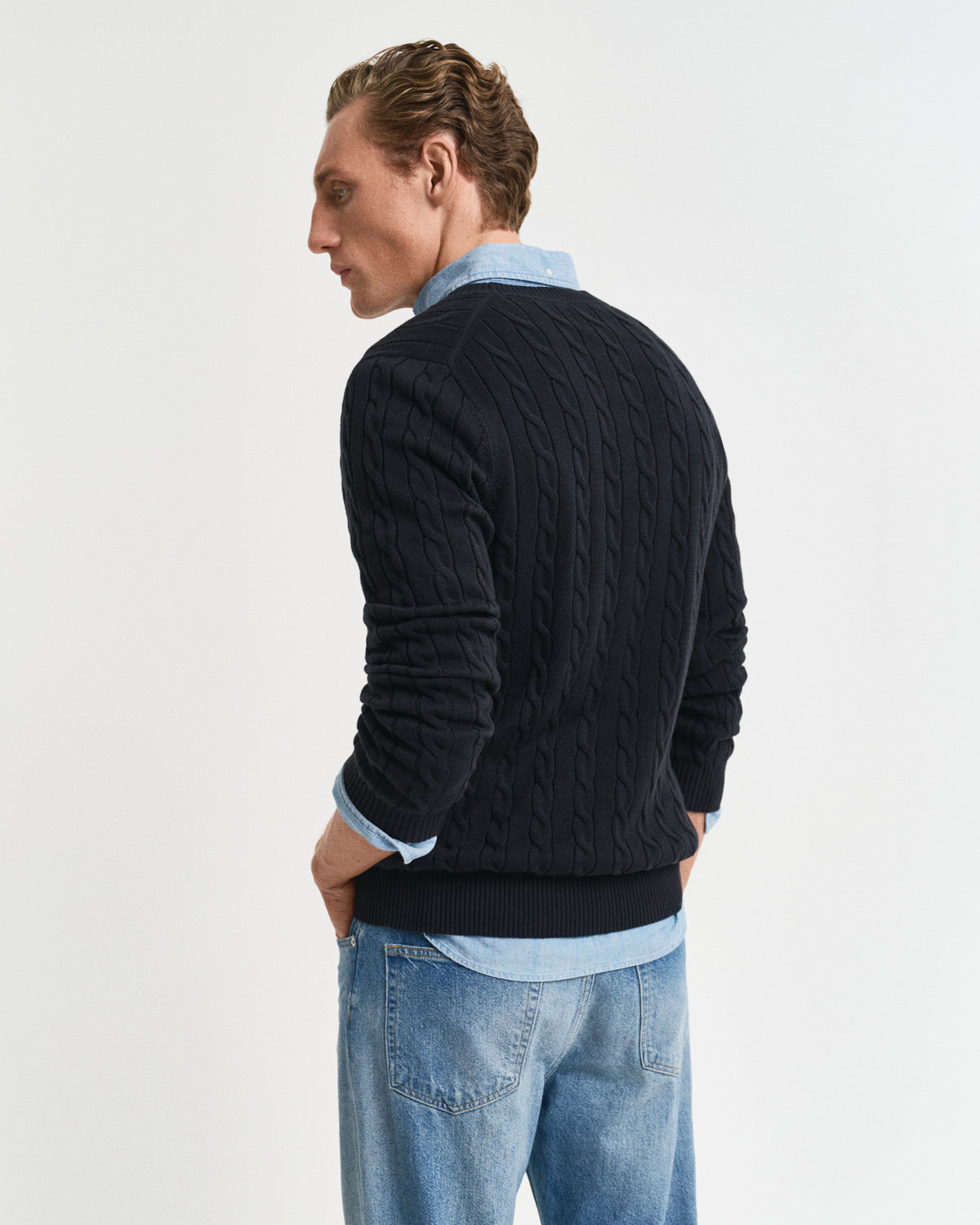 Gant Mens Cotton Cable Crew Neck Sweater In Navy