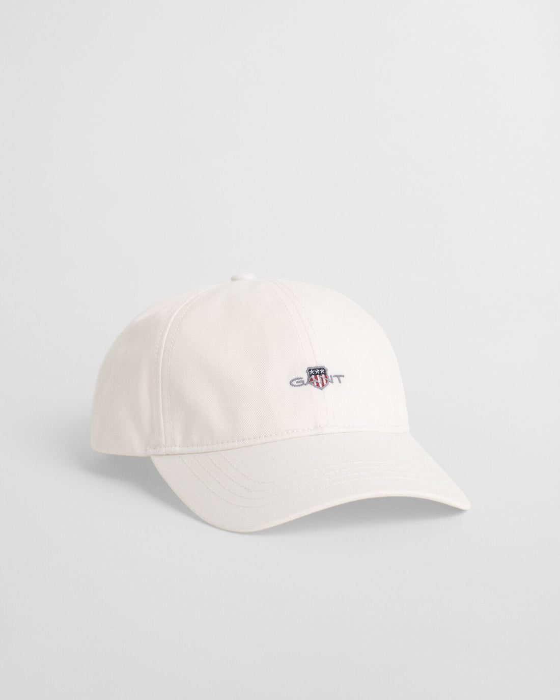Gant Shield Cotton Twill Cap In Cream