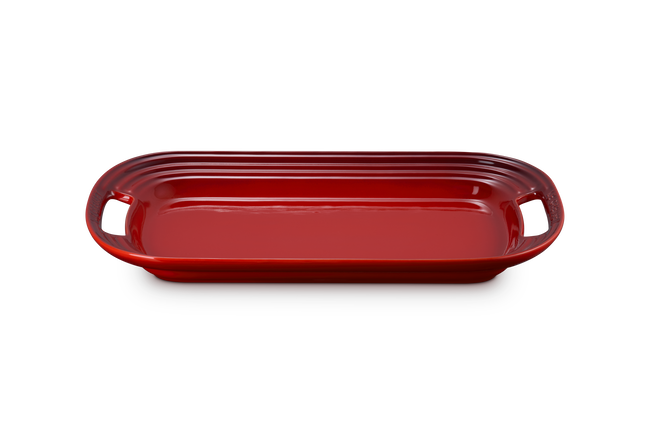 Le Creuset Medium Bbq Platter Cerise