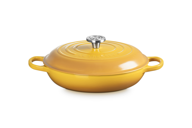 Le Creuset Cast Iron Signature Round Casserole In Nectar