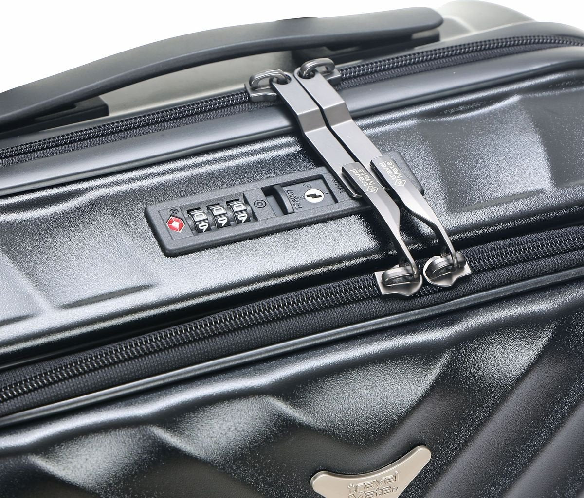 Travel Mate Polycarb Zipper Luggage In Black