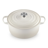 Le Creuset Signature Round Cocotte Pot In Meringue