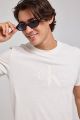 Calvin Klein J325916 Monologo Applique Tee  Ivory