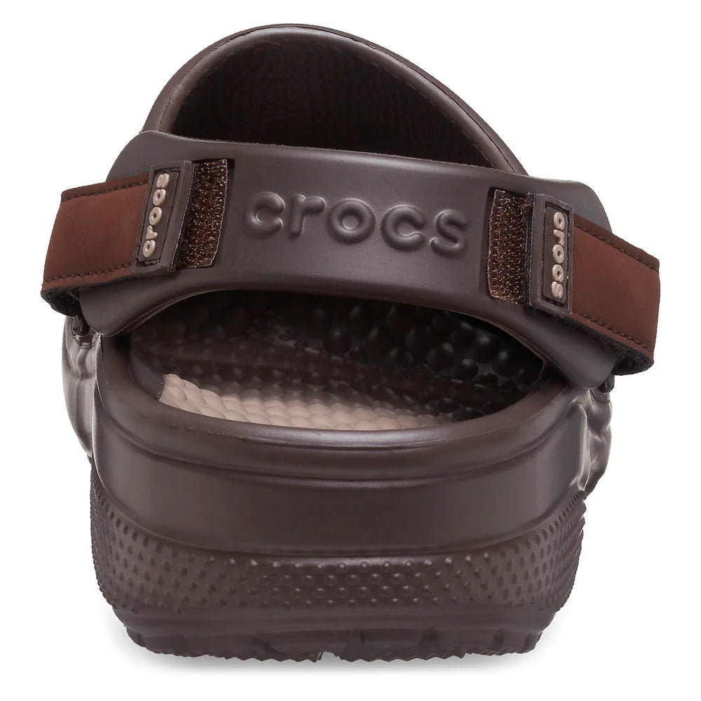 Crocs Mens Yukon Vista II Shoes In Chocolate