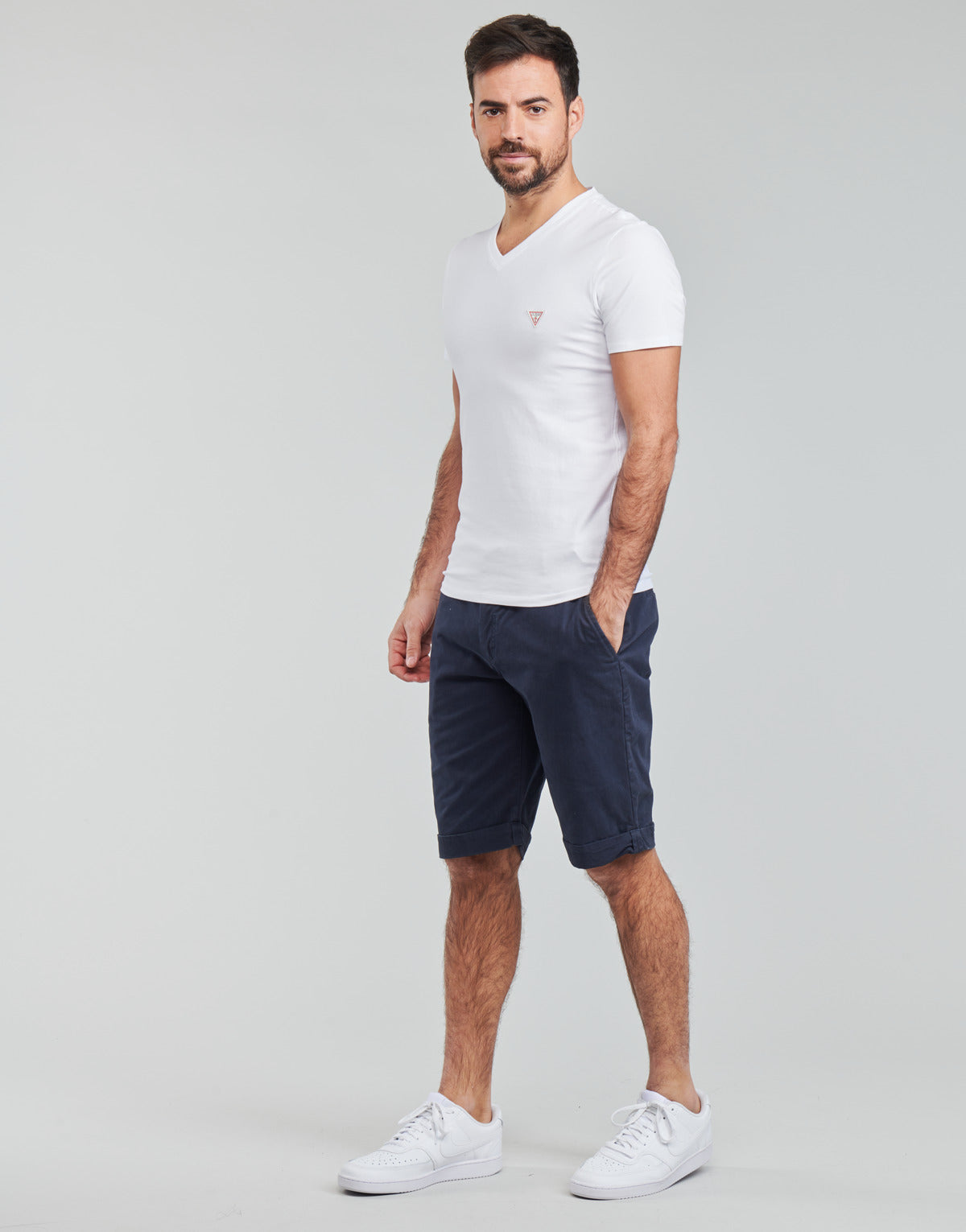 Guess Mens Vn Short Sleeves Core T-Shirt In White