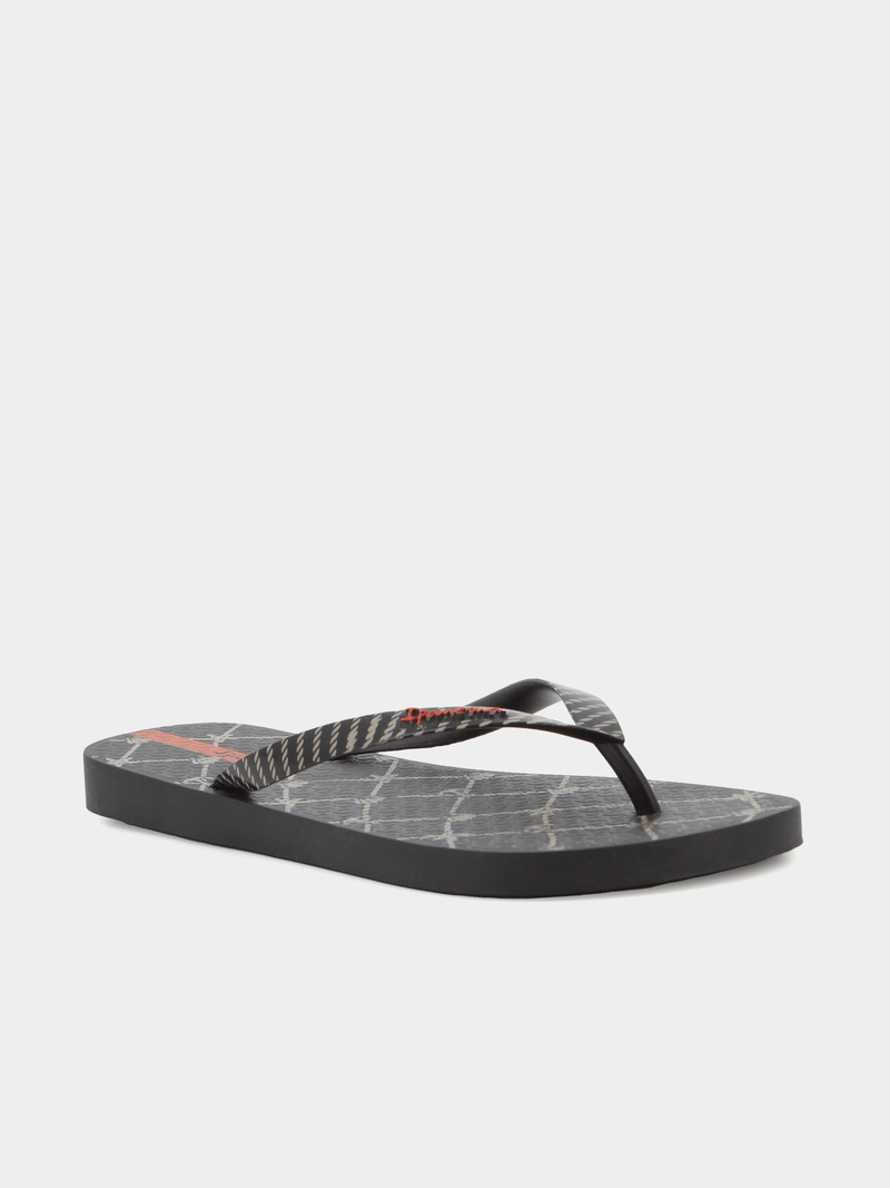 Ipanema Ladies Sandals In Black