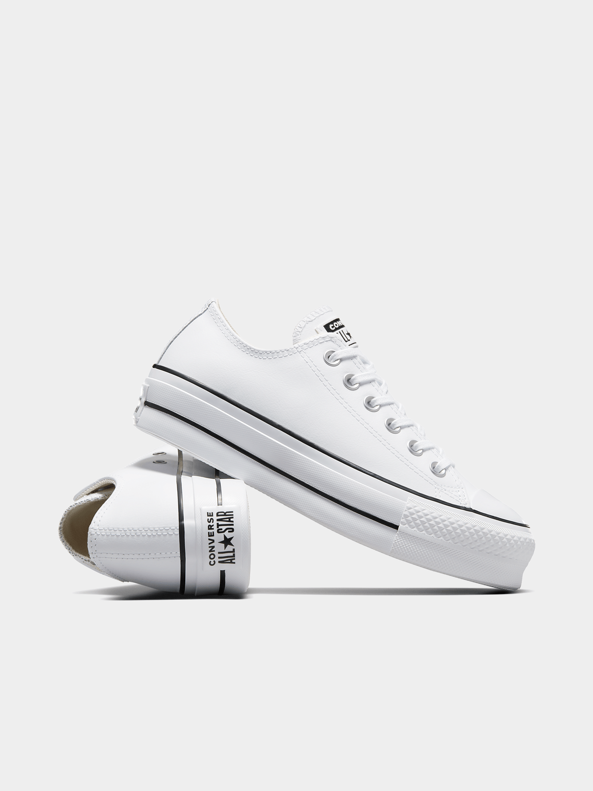 Converse Womens Lift Low Sneakers In White