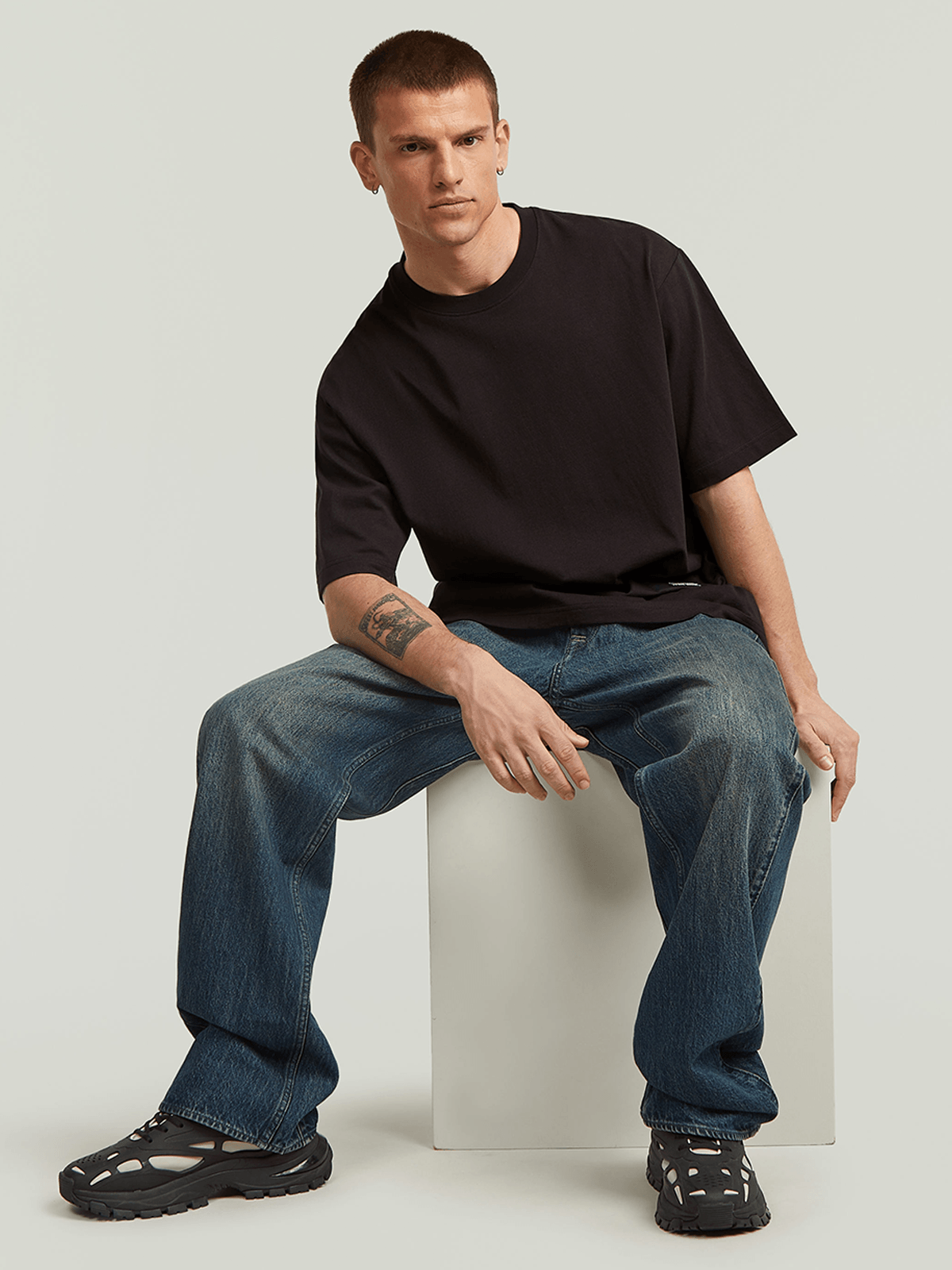 G-Star Raw Mens Badge Boxy T-Shirt In Dark Black