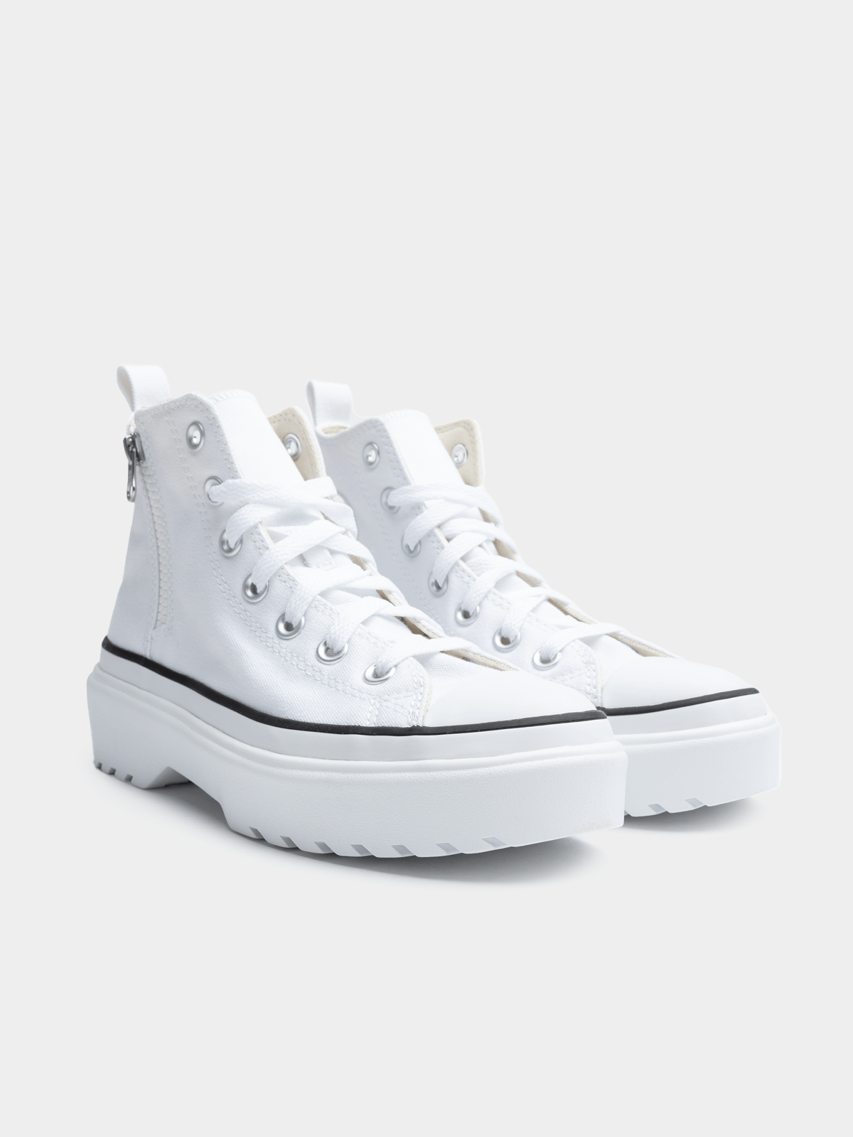 Converse Womens Ctas Lift Platform Shoes In White And Black