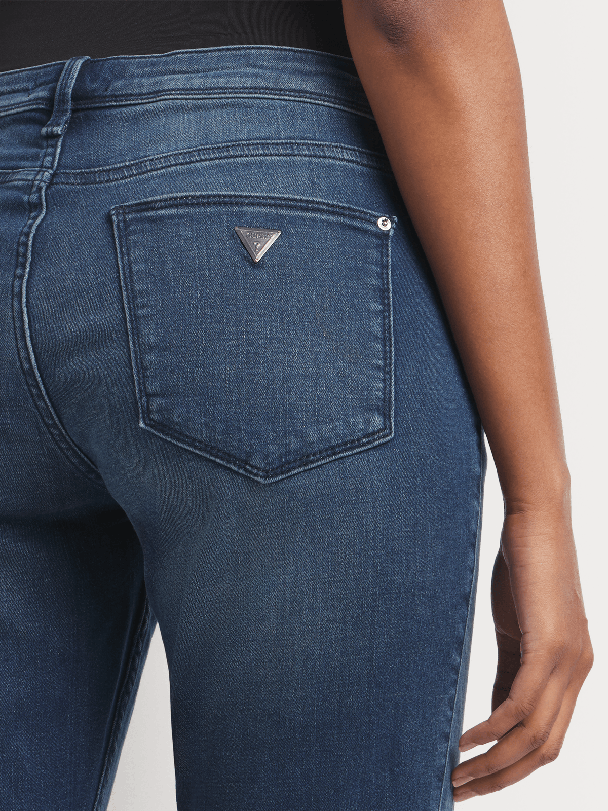 Guess Womens Power Skinny Jeans In Dark Wash