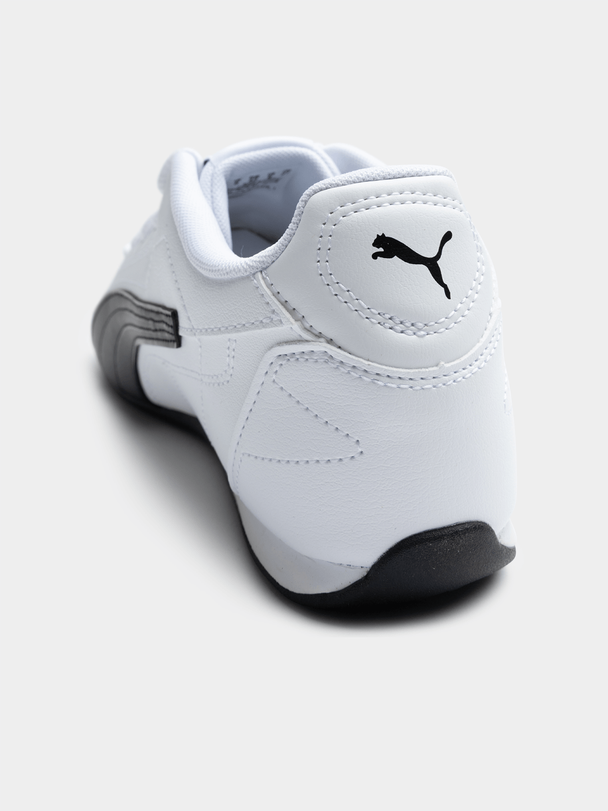 Puma Mens Catch Puma Sneakers In White/Black