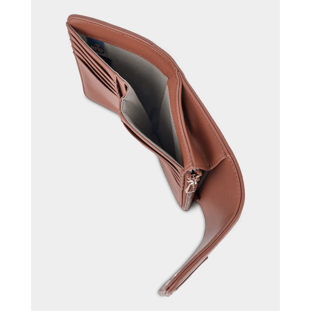 Polo Womens Encore Smalls Medium Trifold Purse In Camel