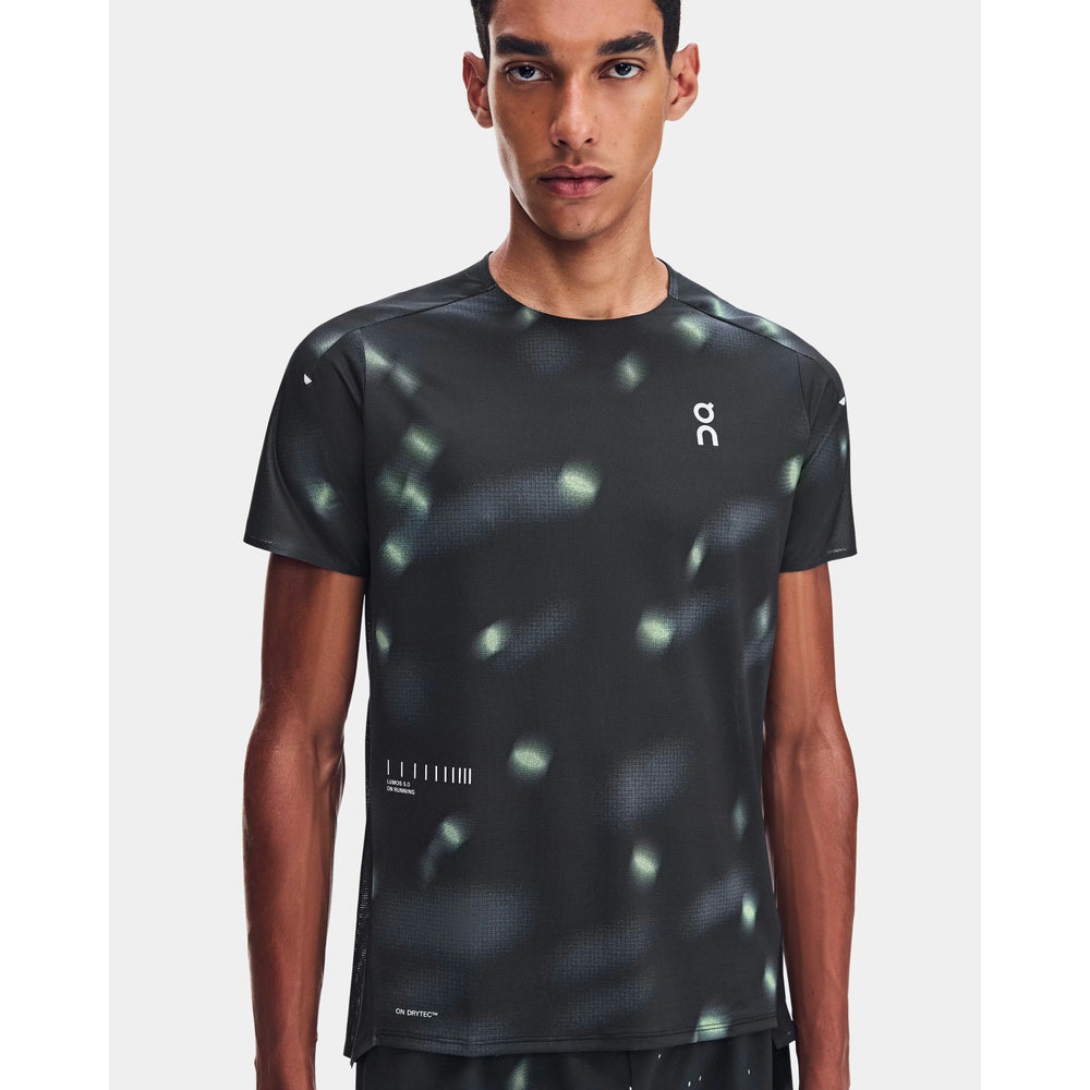 On Mens Performance Lumos T-Shirt In Black Multi