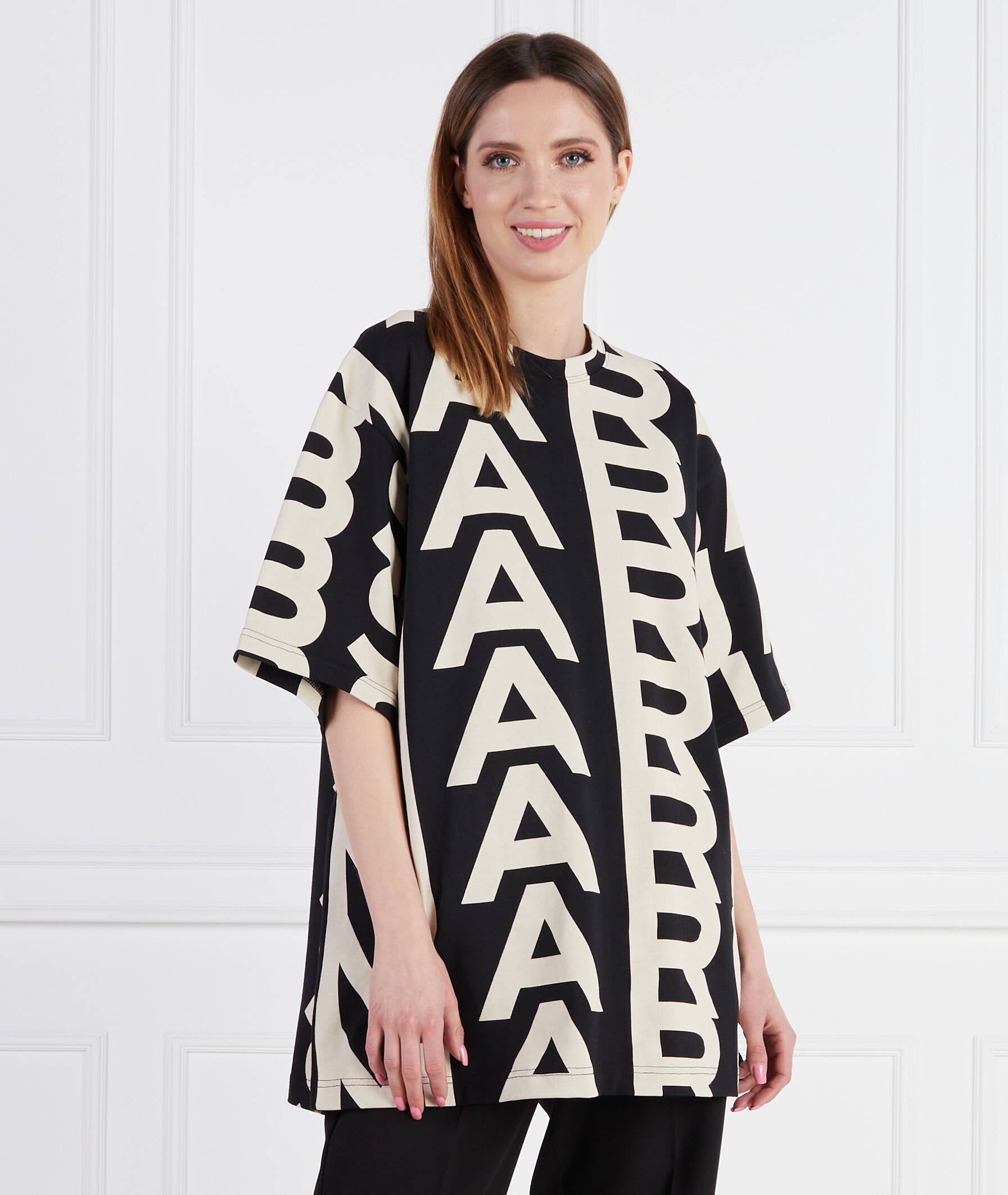 Marc Jacobs Monogram Big T-Shirt In Black and Beige