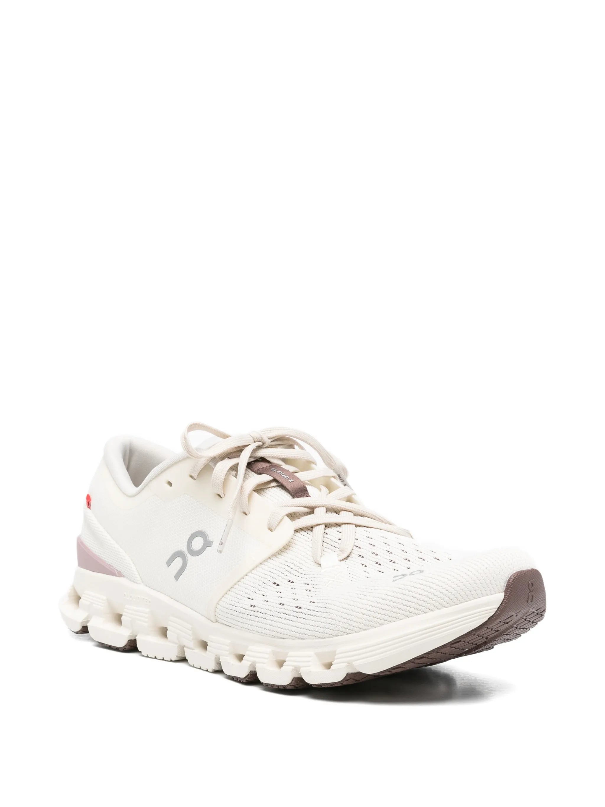 On Cloud Womens Cloud X 4.0 Shoes in Ivory
