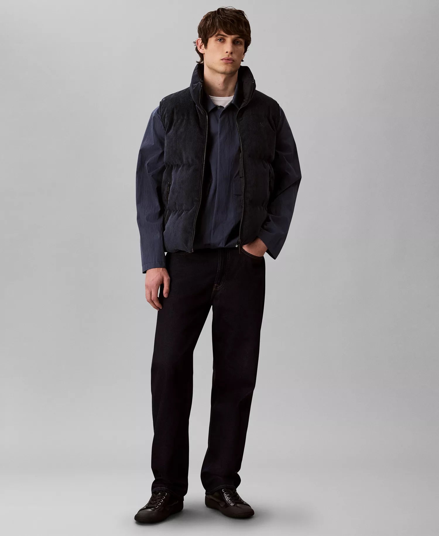 Calvin Klein Unisex Sleeveless Reversible Corduroy Puffer In Navy