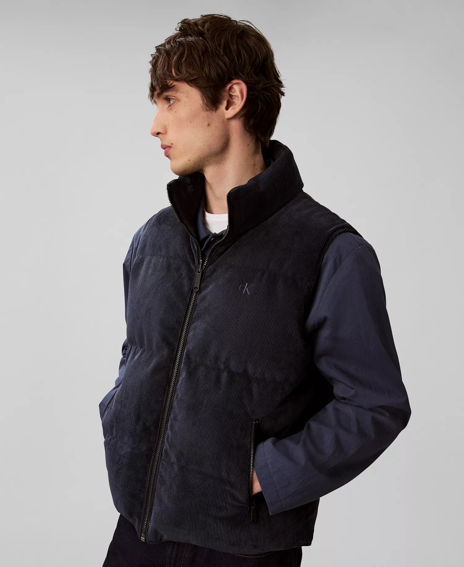 Calvin Klein Unisex Sleeveless Reversible Corduroy Puffer In Navy