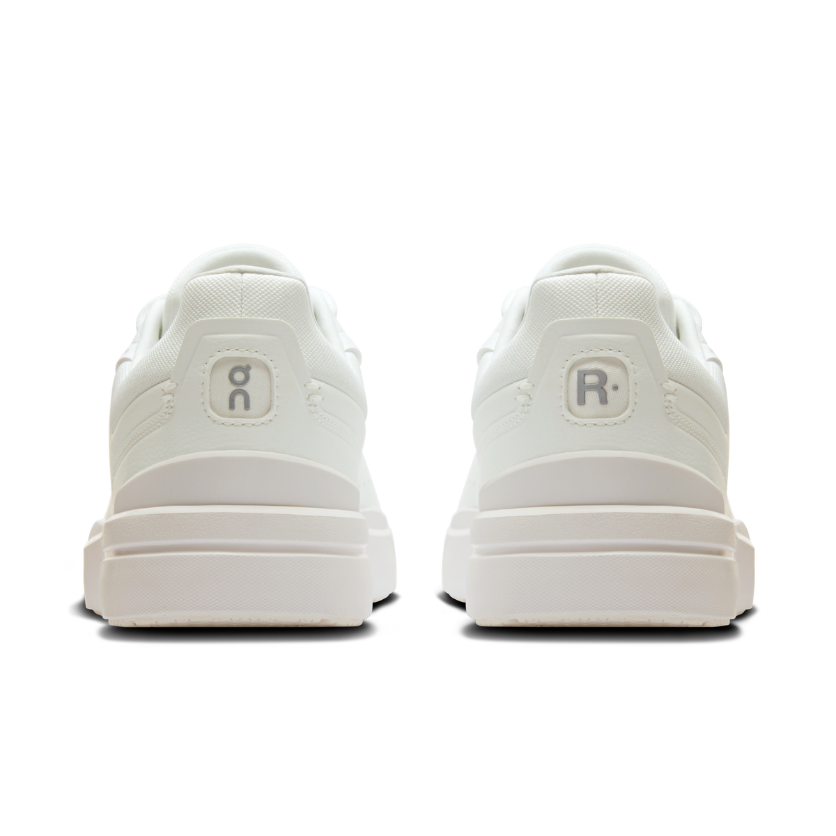 On Cloud Mens The Roger Advantage Shoes In White and Olive