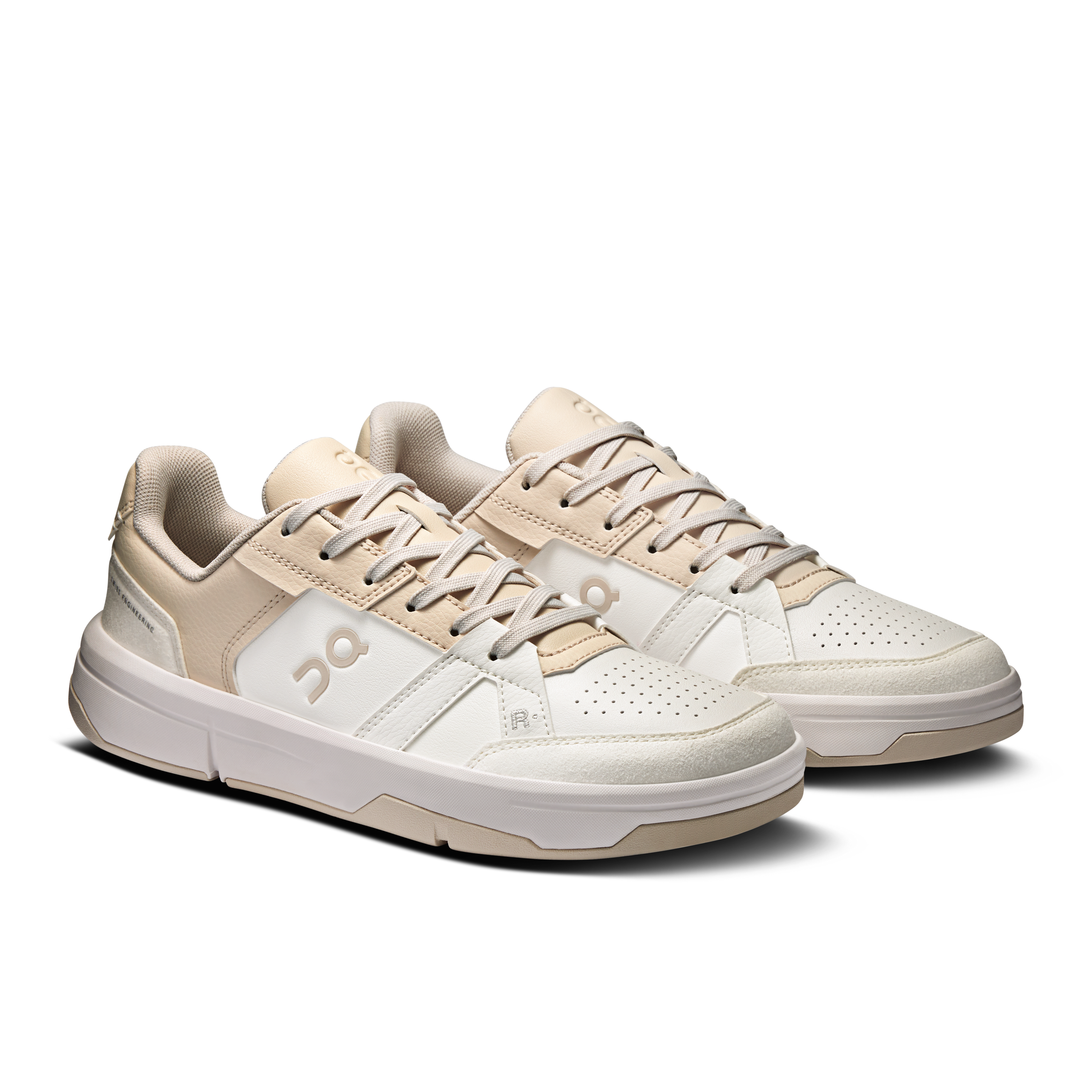 On Cloud On Women's THE ROGER Clubhouse White/Pearl