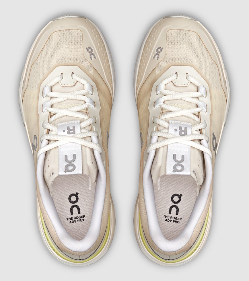 Oncloud Womens On The Roger Adv Pro Shoes In Cream