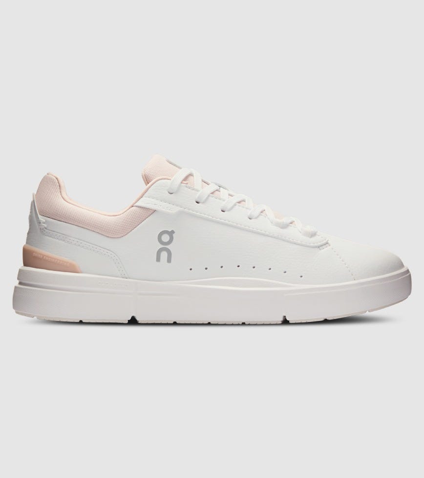 Oncloud Womens On The Roger Advantage Shoes In White