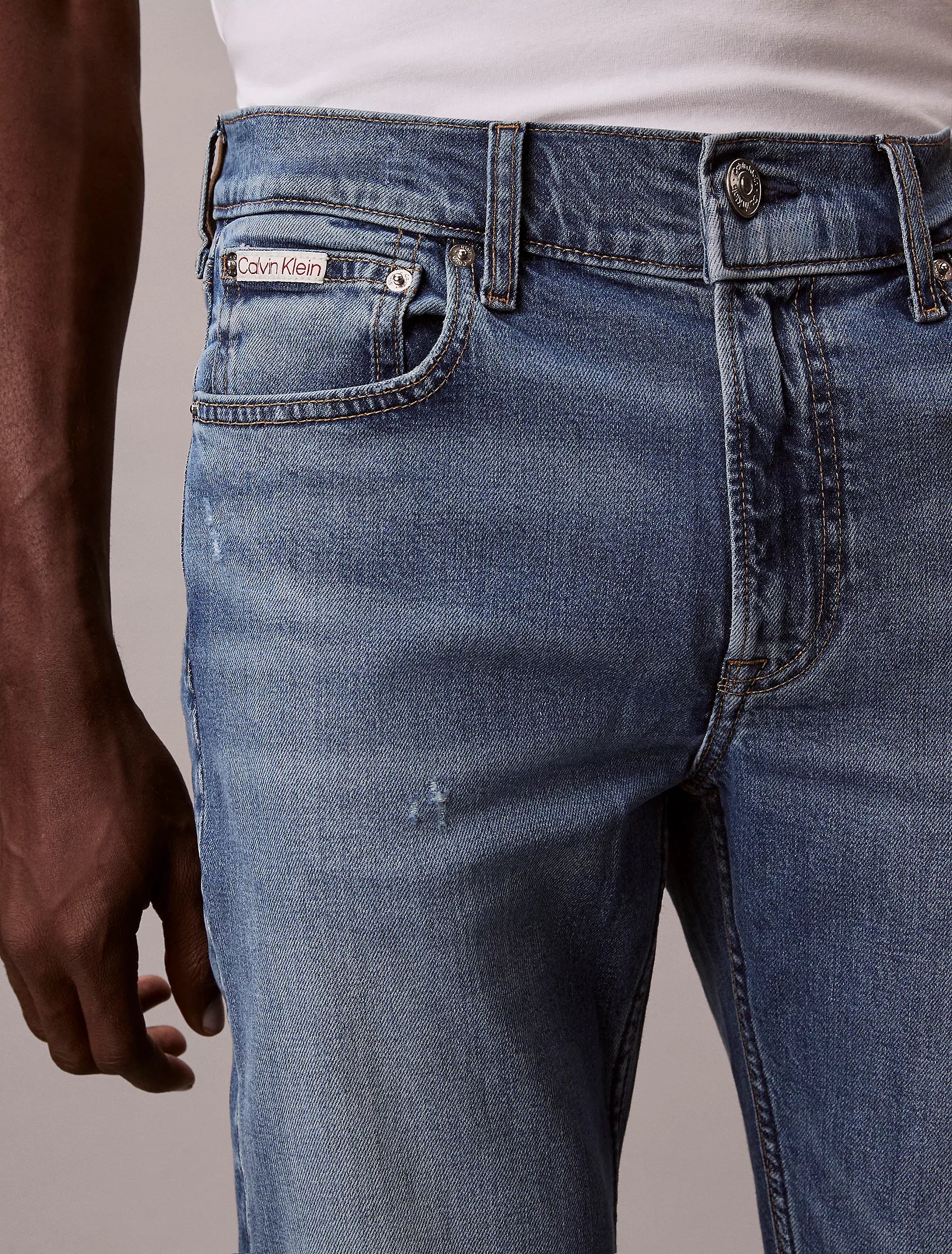 Calvin Klein Mens Slim Taper Medium Shower Jeans In Denim Blue