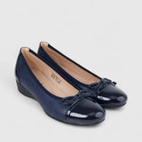 Hush Puppies Soft Style Rishon Bow Shoes In Navy
