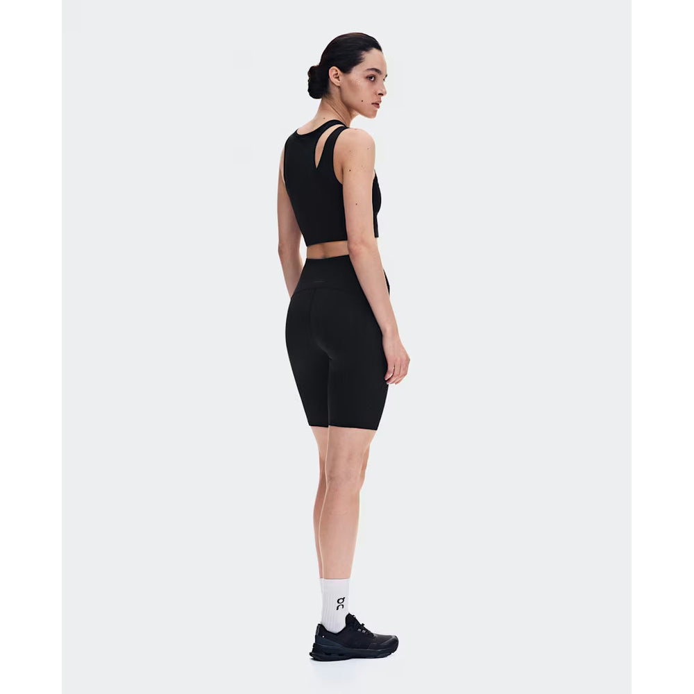On Womens Studio Asymmetric Crop In Black