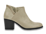Aero Snugg Ladies Shoes In Beige
