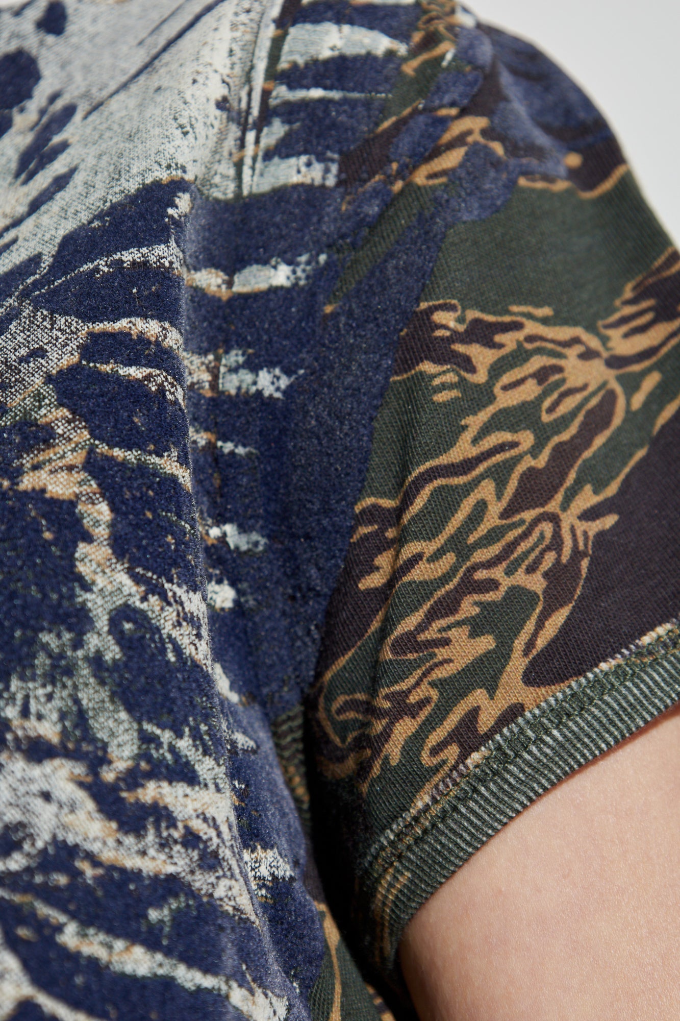 Diesel Ladies T-Uncutie-Long T-Shirt In Multicolour