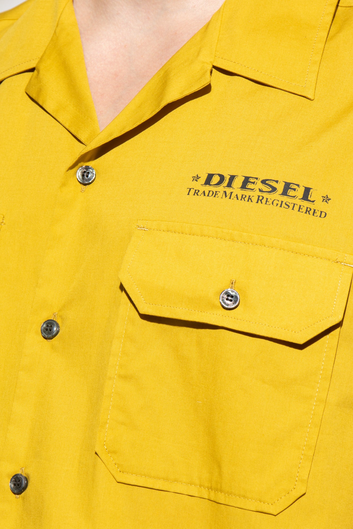 Diesel A017910Ajie Mens S-Dic-Pkt S/Slv Shirt Mustard