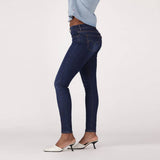 Levis Womens Curvy Straight Skinny Jeans In Dark Indigo