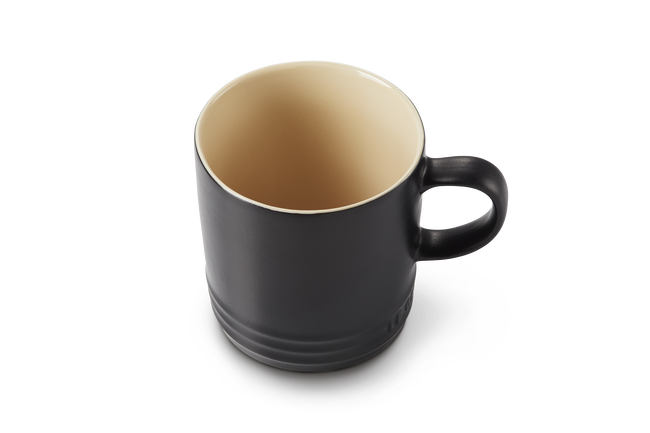 Le Creuset Matte Mug In Black