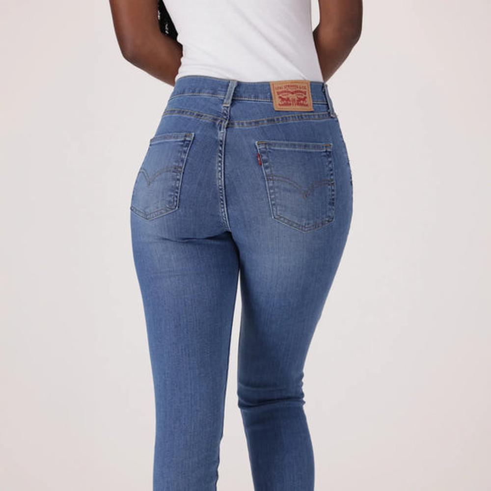 Levis Womens 720 High Rise Super Skinny Animal Jeans In Medium Indigo