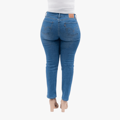 Levis Womens Curvy Skinny Jeans In Stonewash