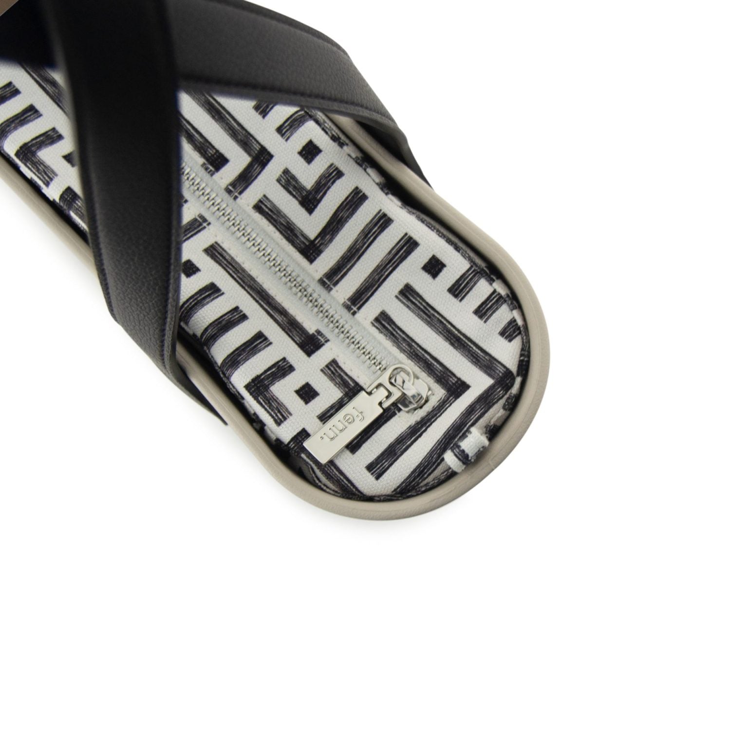 Fenn Silver Zip Handbag In Mushroom