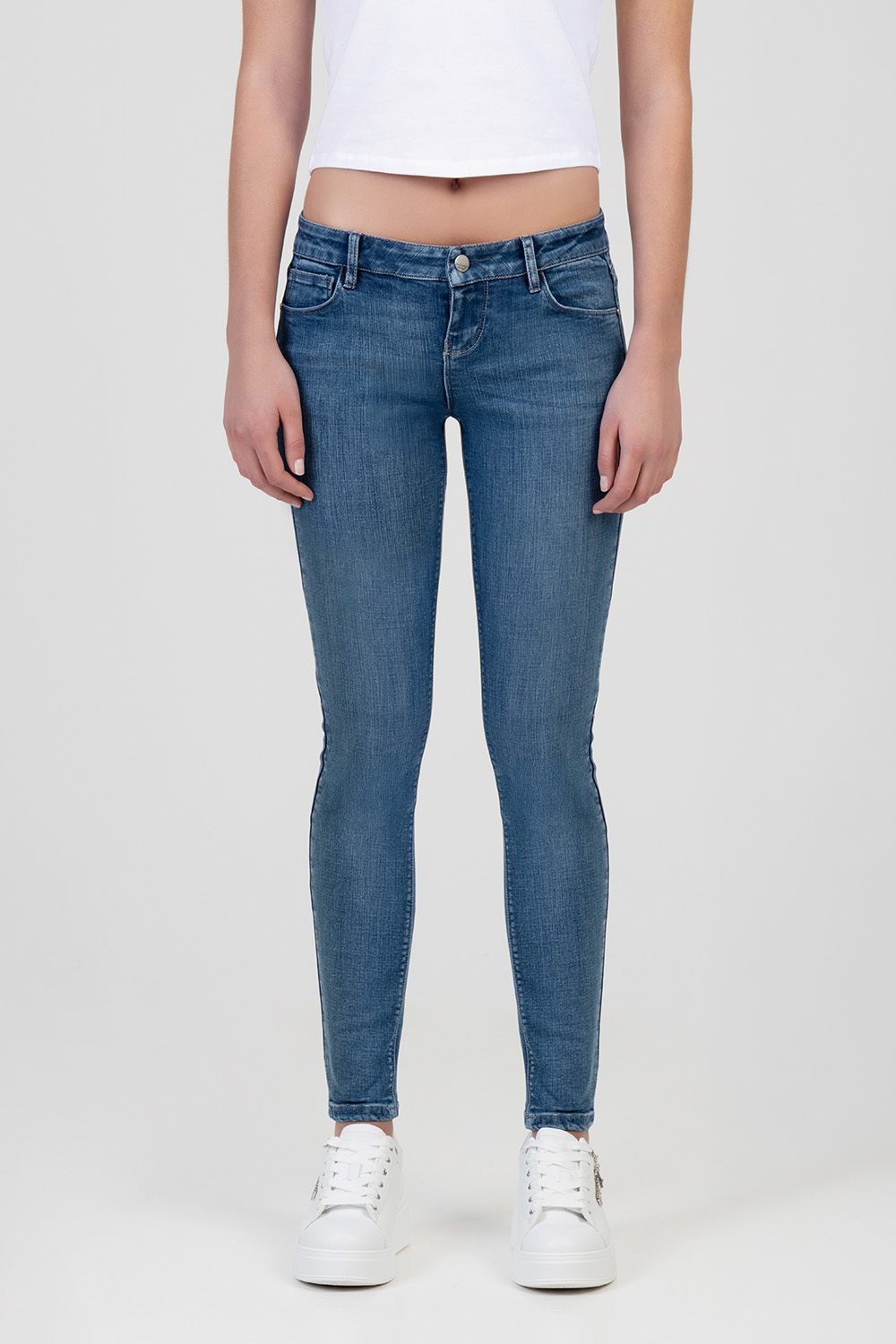 Sissy Boy Womens Anshia Super Low Waist Skinny Jeans In Medium Vintage