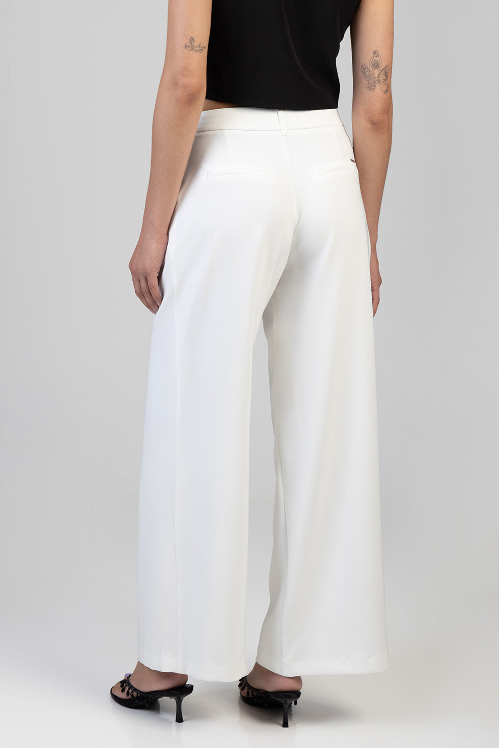 Sissy Boy Alice Wide Leg Pleated Trousers In Off White